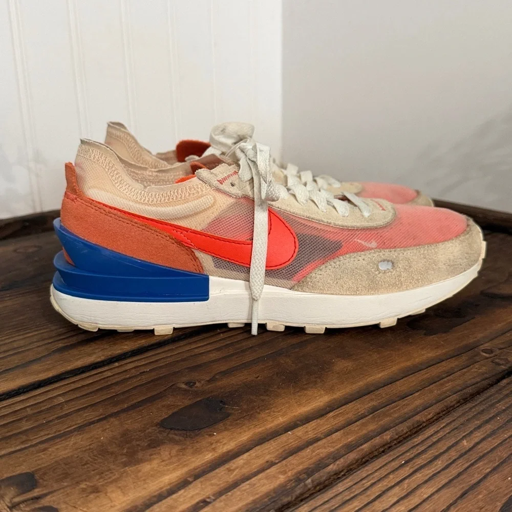 Women's Nike Waffle One sneakers